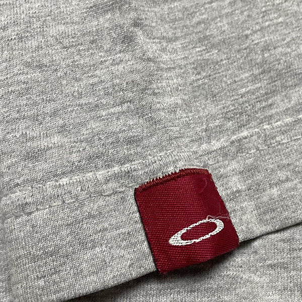Vintage Oakley T-Shirt, Size Large
