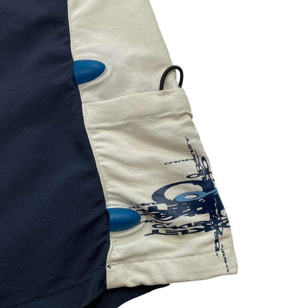 Vintage Oakley Shorts, Size Medium