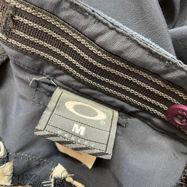 Vintage Oakley Shorts, Size Medium