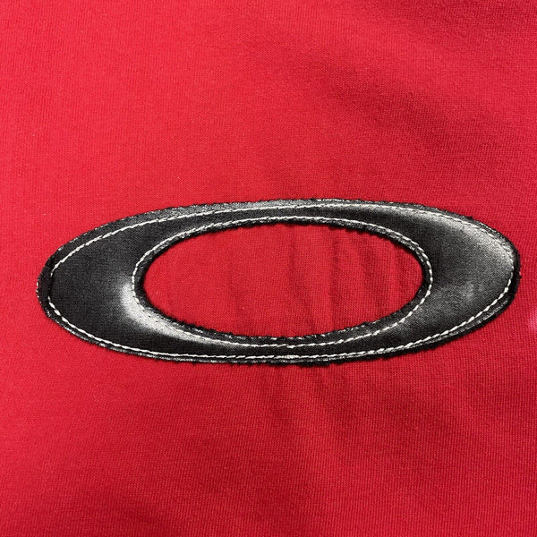 Vintage Oakley O Big Logo T-Shirt Y2K 90s Icon Red Graphic Tee Size Medium M